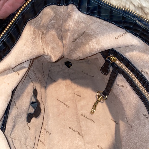 Brahmin Vintage Croc Embossed Leather Zip Top Shoulder Bag EVC - Picture 14 of 16